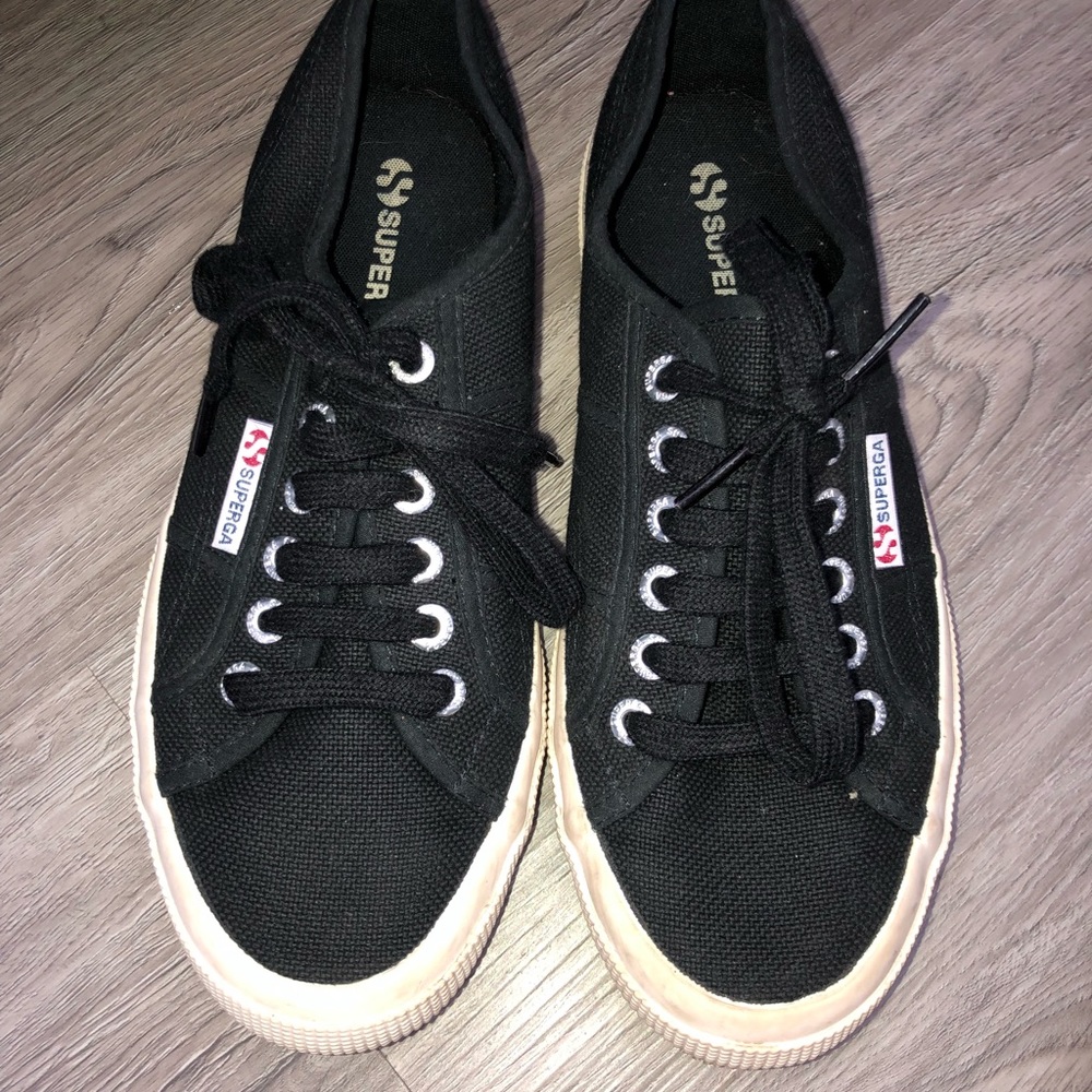 Black Supergas
